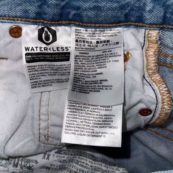 Levi's denim jean destroyed denim light blue mini shorts | Sz W25 - Picture 6 of 7